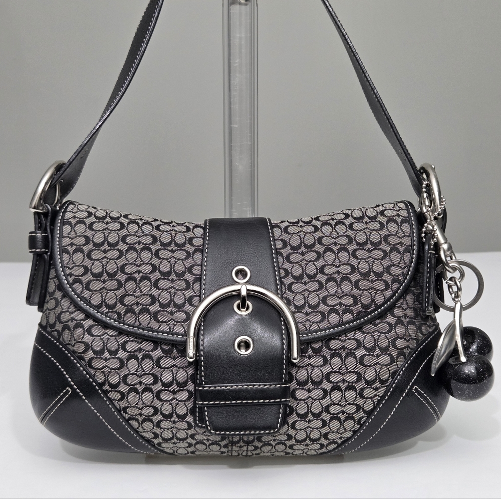 EXCELLENT VINTAGE COACH Y2K MINI SIGNATURE SOHO BUCKLE FLAP SHOULDER BAG 6818 - Picture 2 of 11
